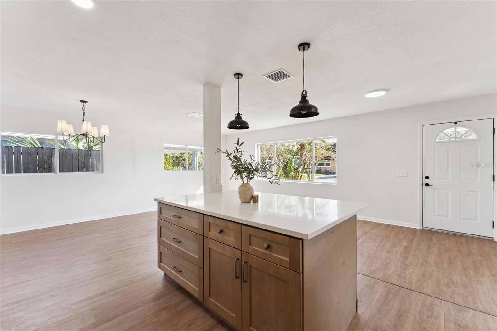 COUNTRY CLUB ADD - Residential