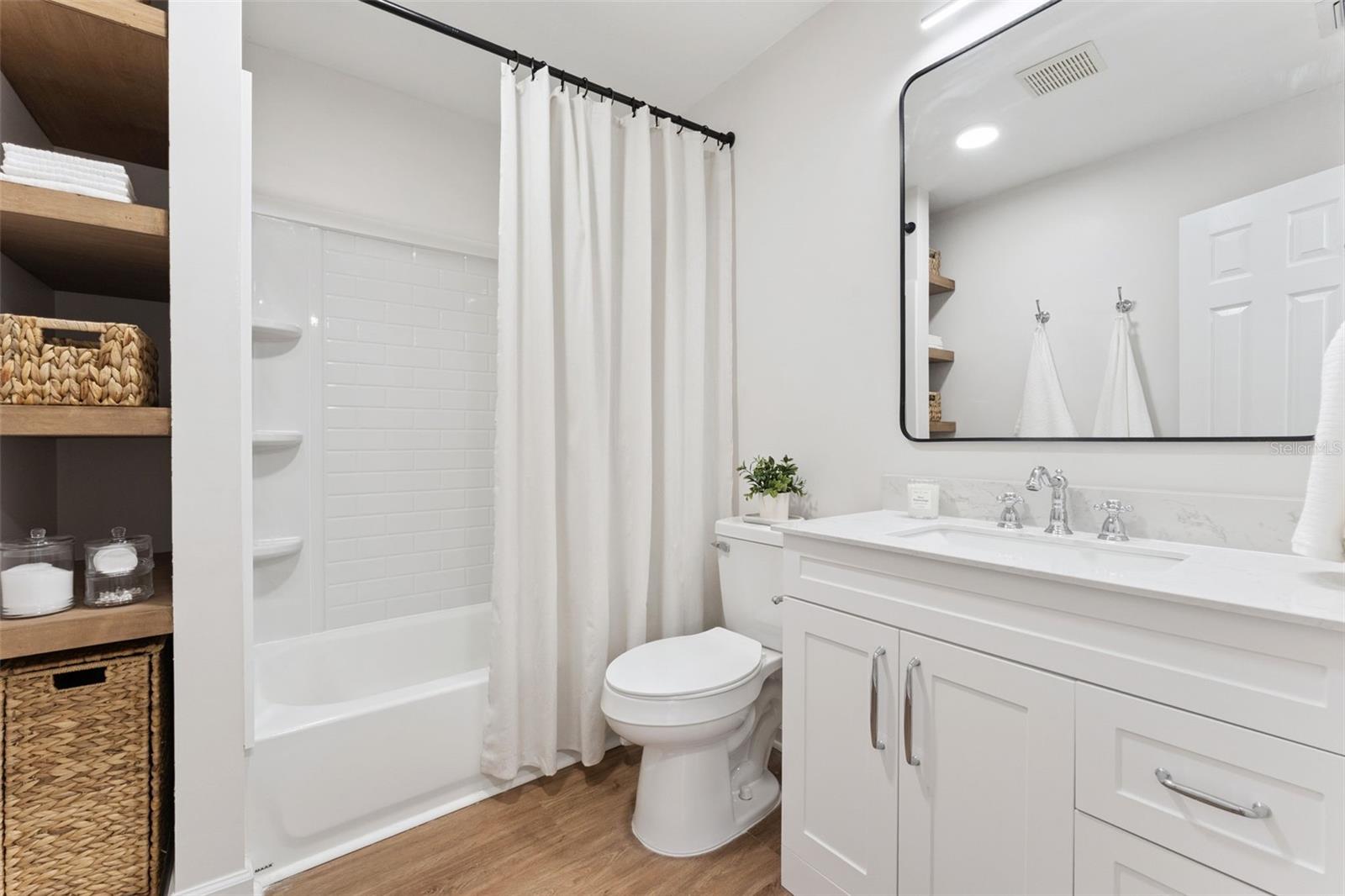 COUNTRY CLUB ADD - Residential