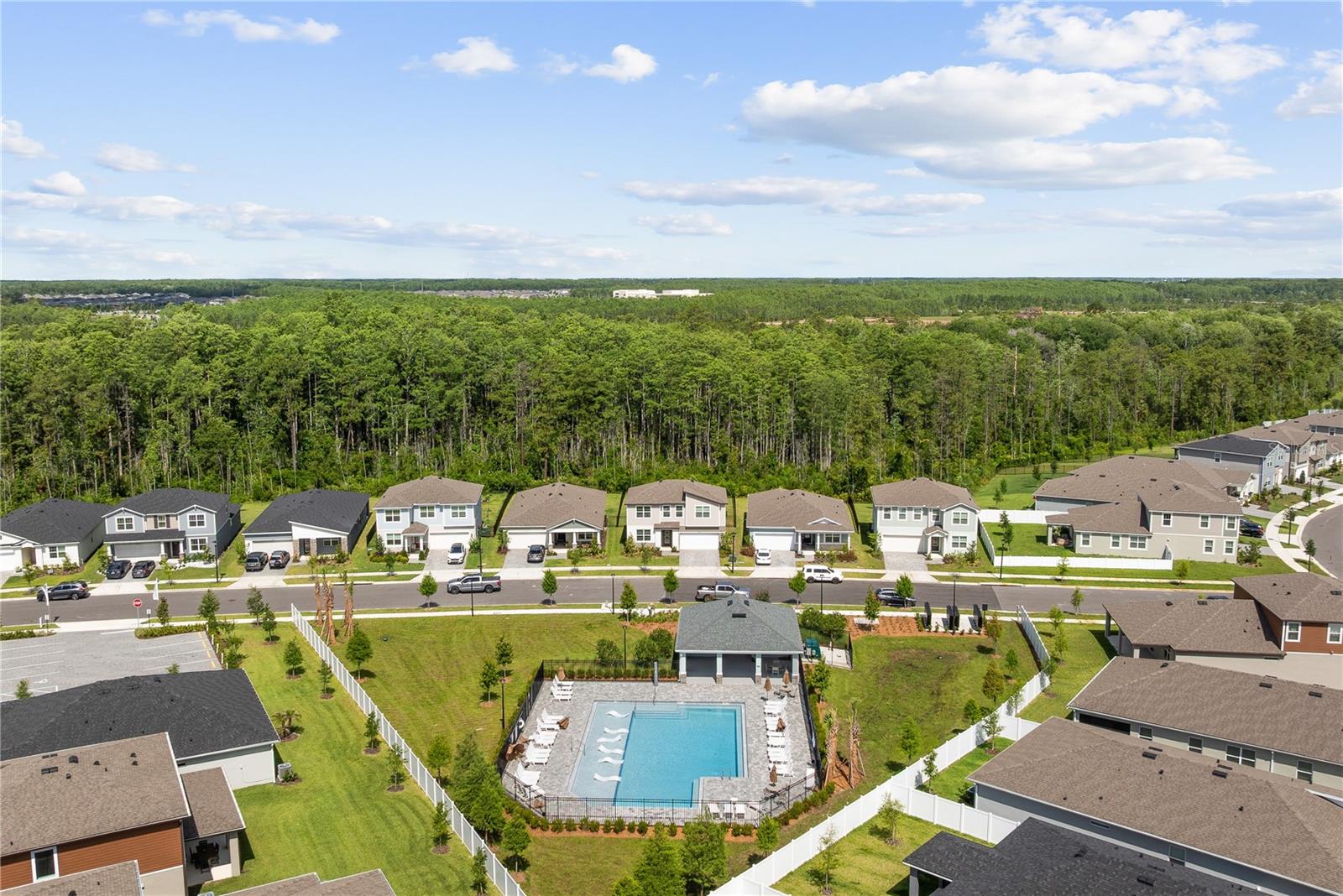 MERIDIAN PARKS - Residential