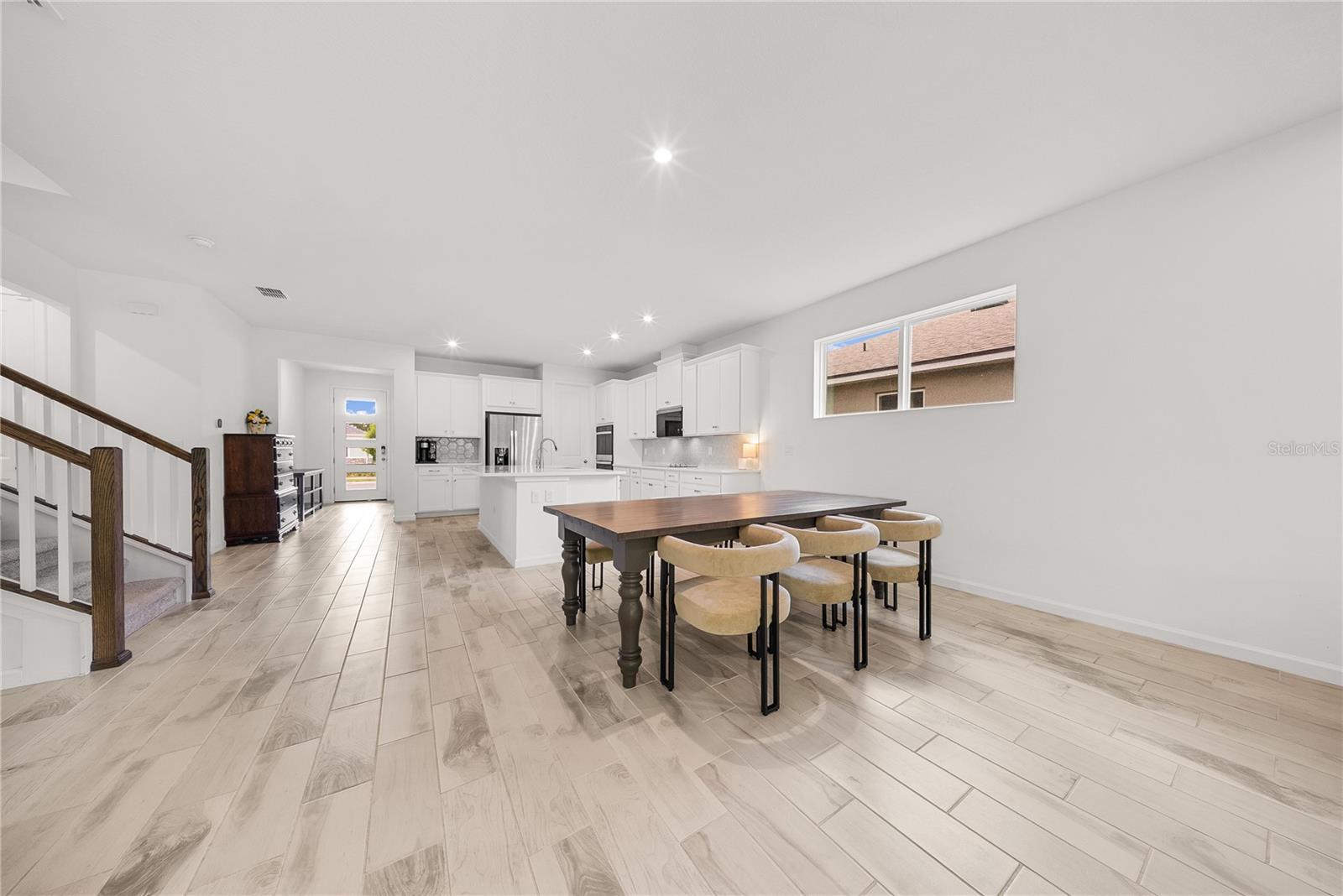 MERIDIAN PARKS - Residential