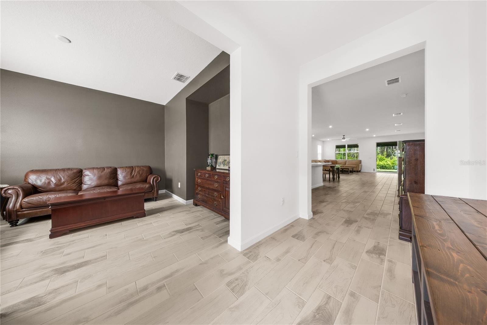 MERIDIAN PARKS - Residential