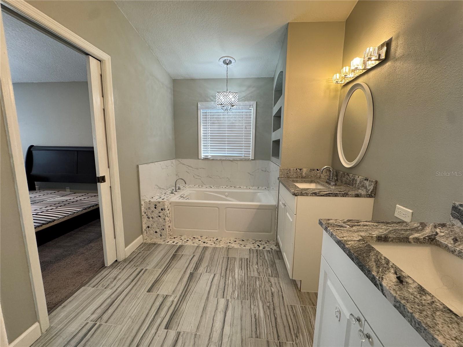 BRENTWOOD HILLS TRCT F UN 2 - Residential Lease