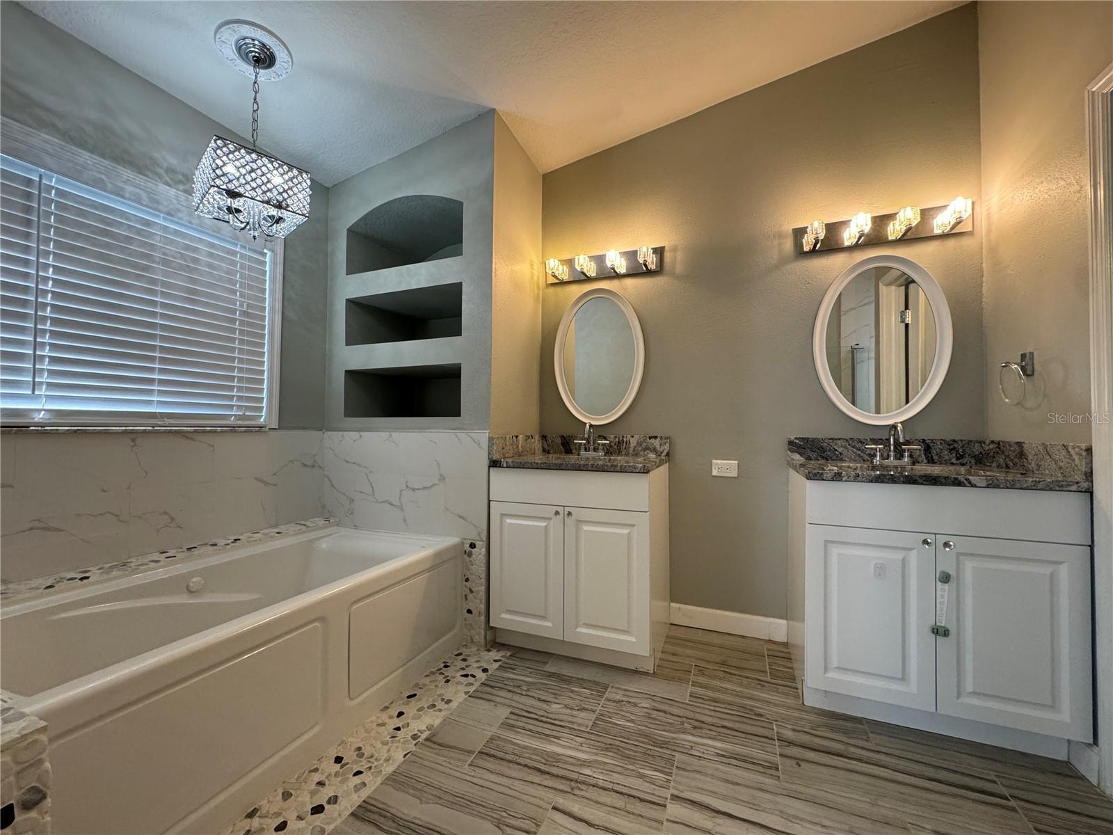 BRENTWOOD HILLS TRCT F UN 2 - Residential Lease