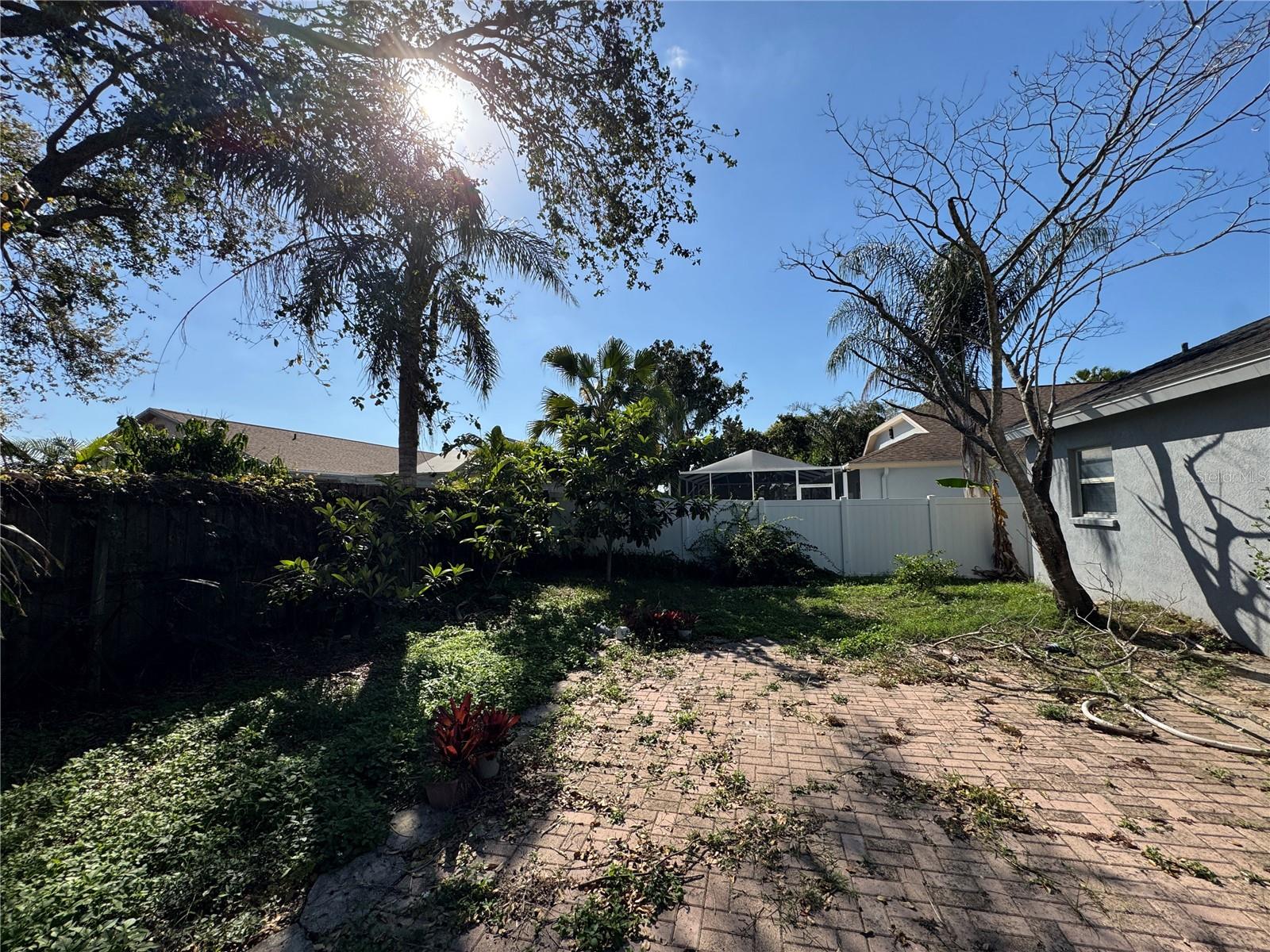 BRENTWOOD HILLS TRCT F UN 2 - Residential Lease