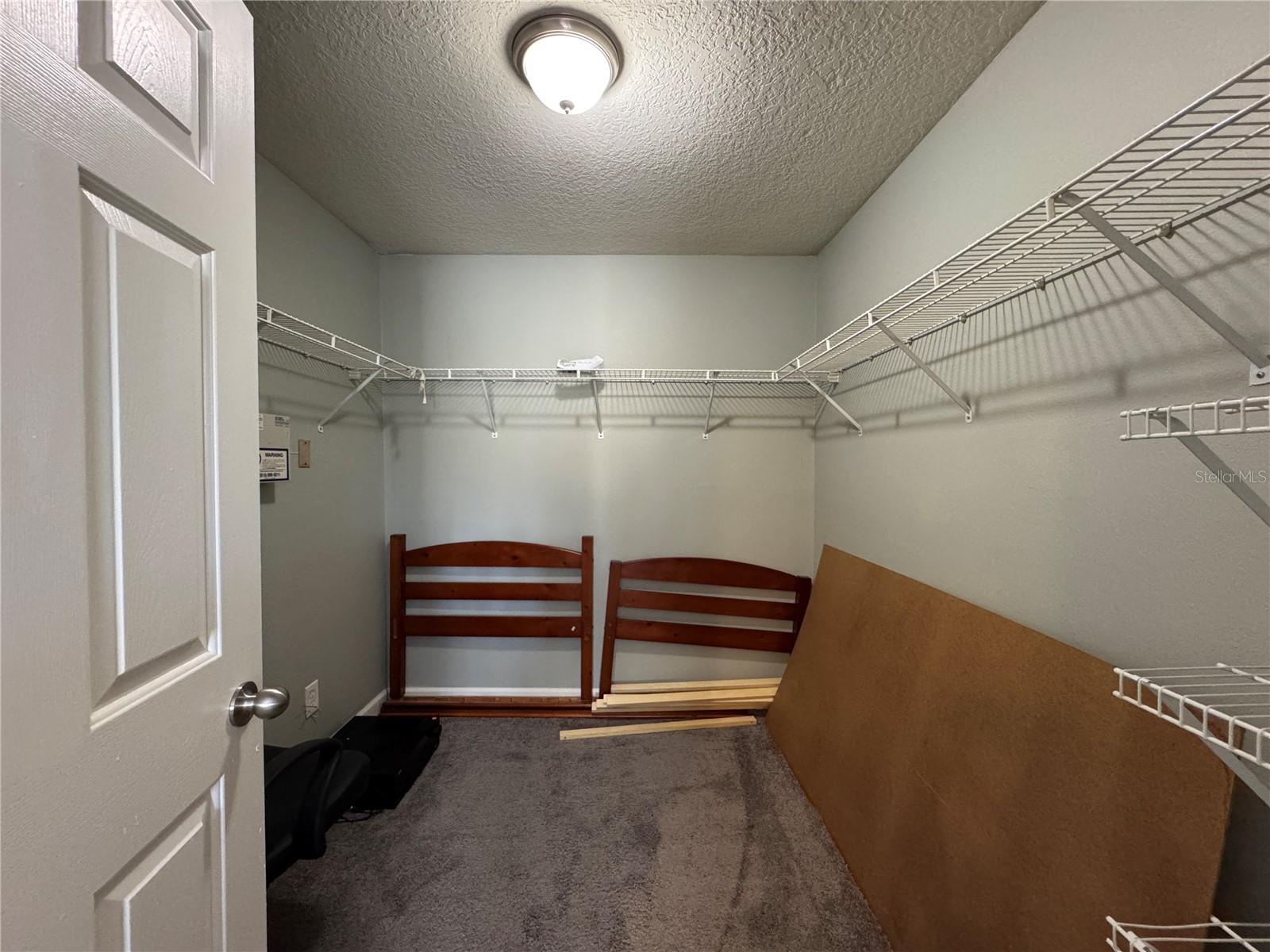 BRENTWOOD HILLS TRCT F UN 2 - Residential Lease