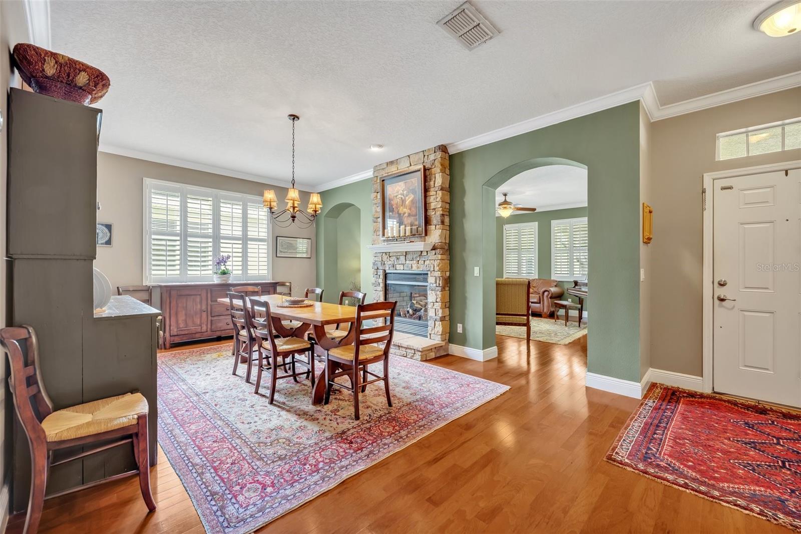 513 LEGACY PARK DRIVE