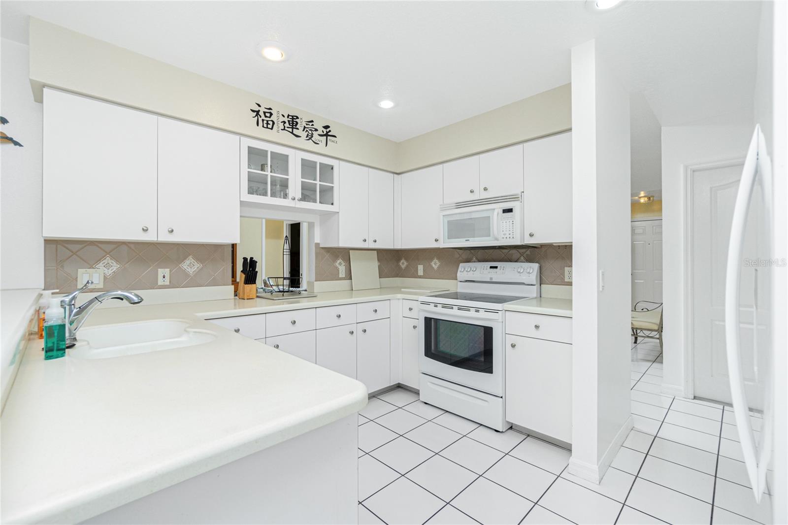 ROTONDA WEST PEBBLE BEACH - Residential