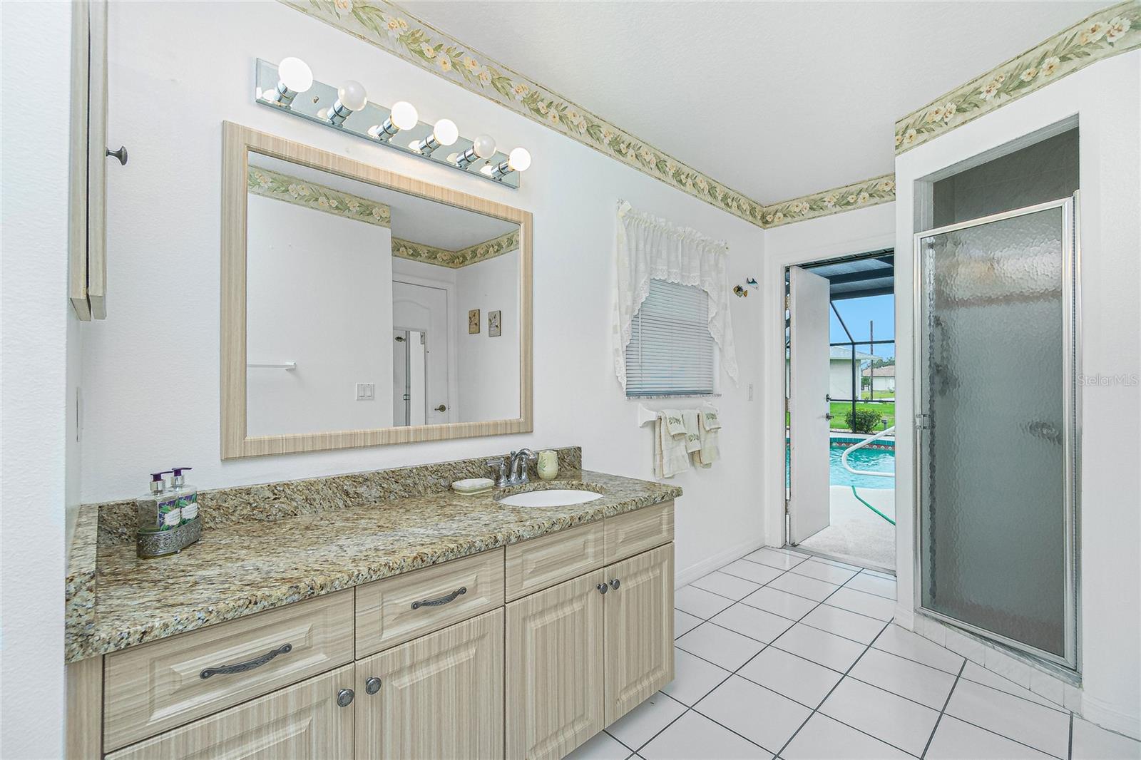 ROTONDA WEST PEBBLE BEACH - Residential