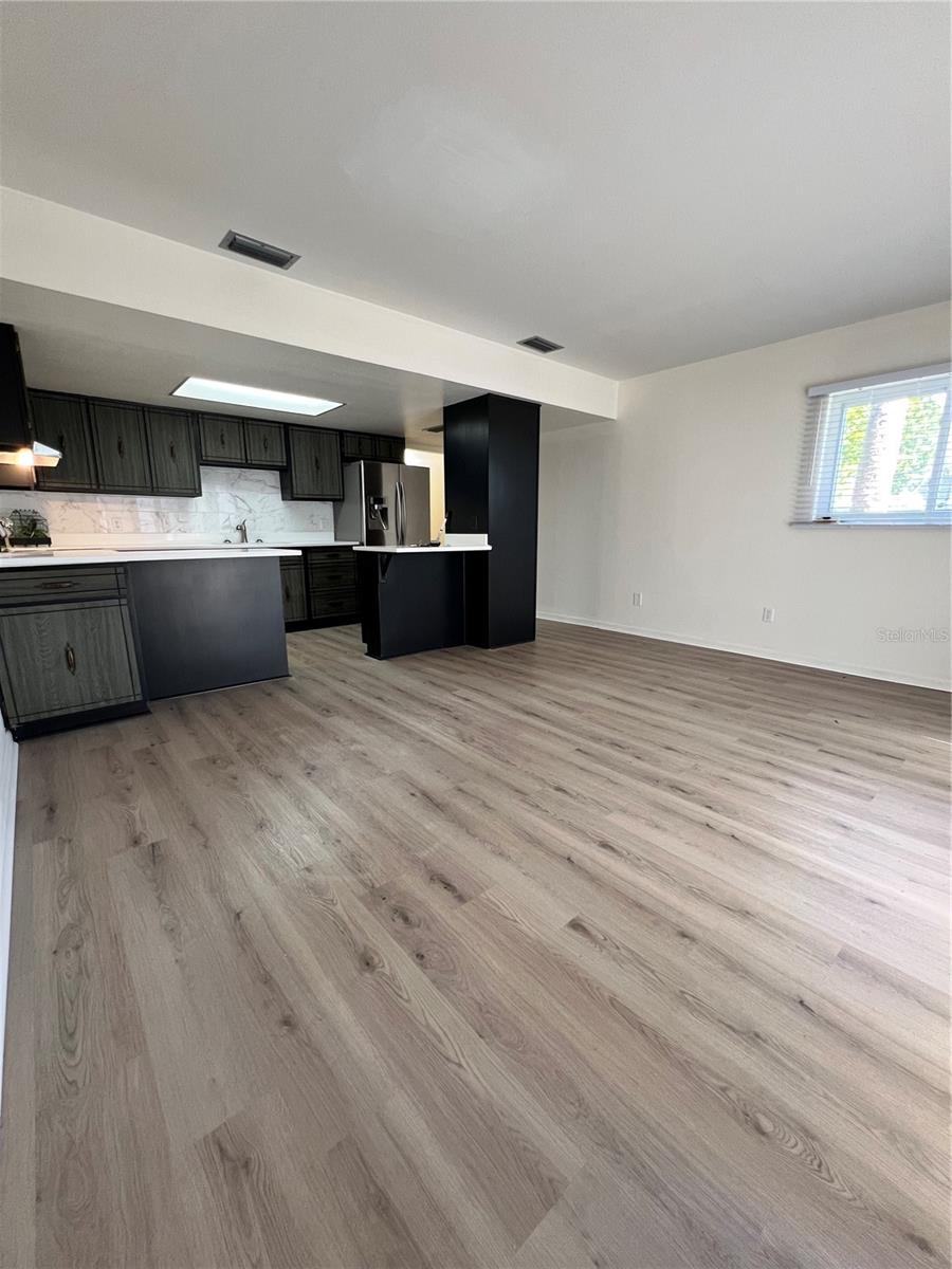 LAKESHORE NORTH CONDO - Residential