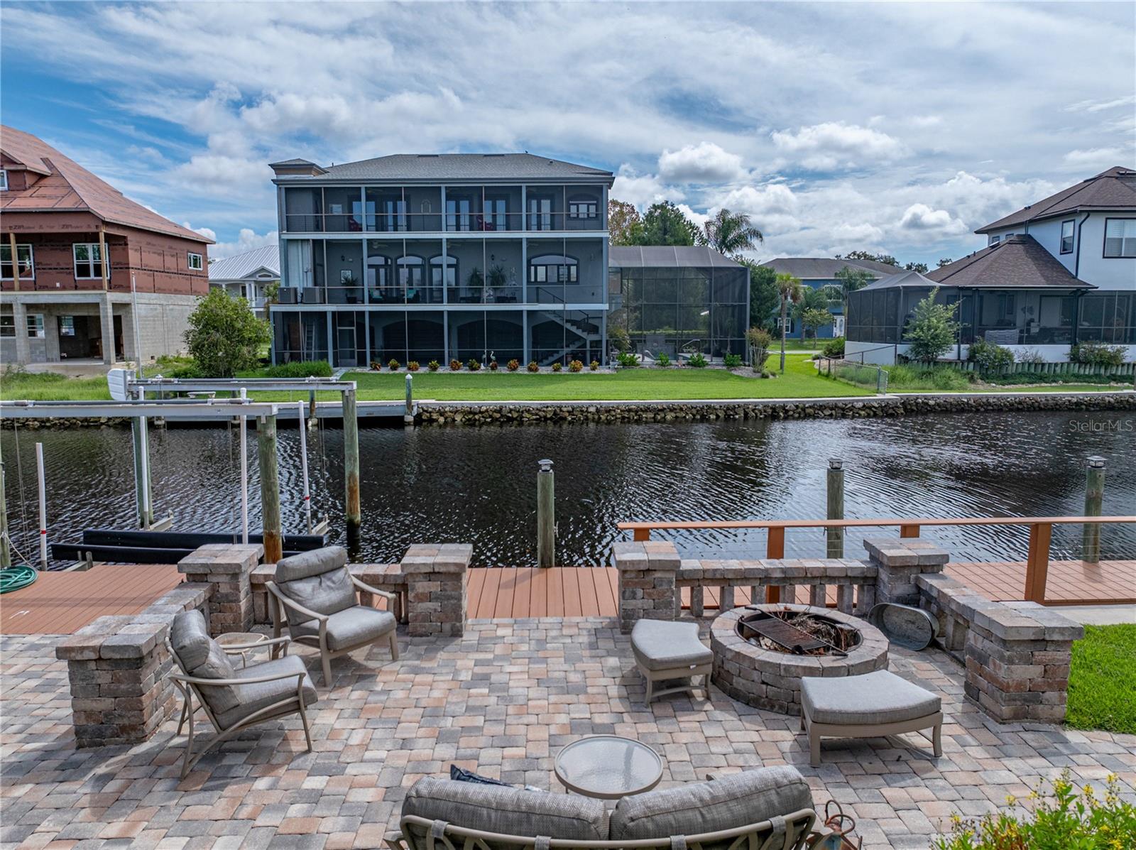 RIVERHAVEN VILLAGE - Residential