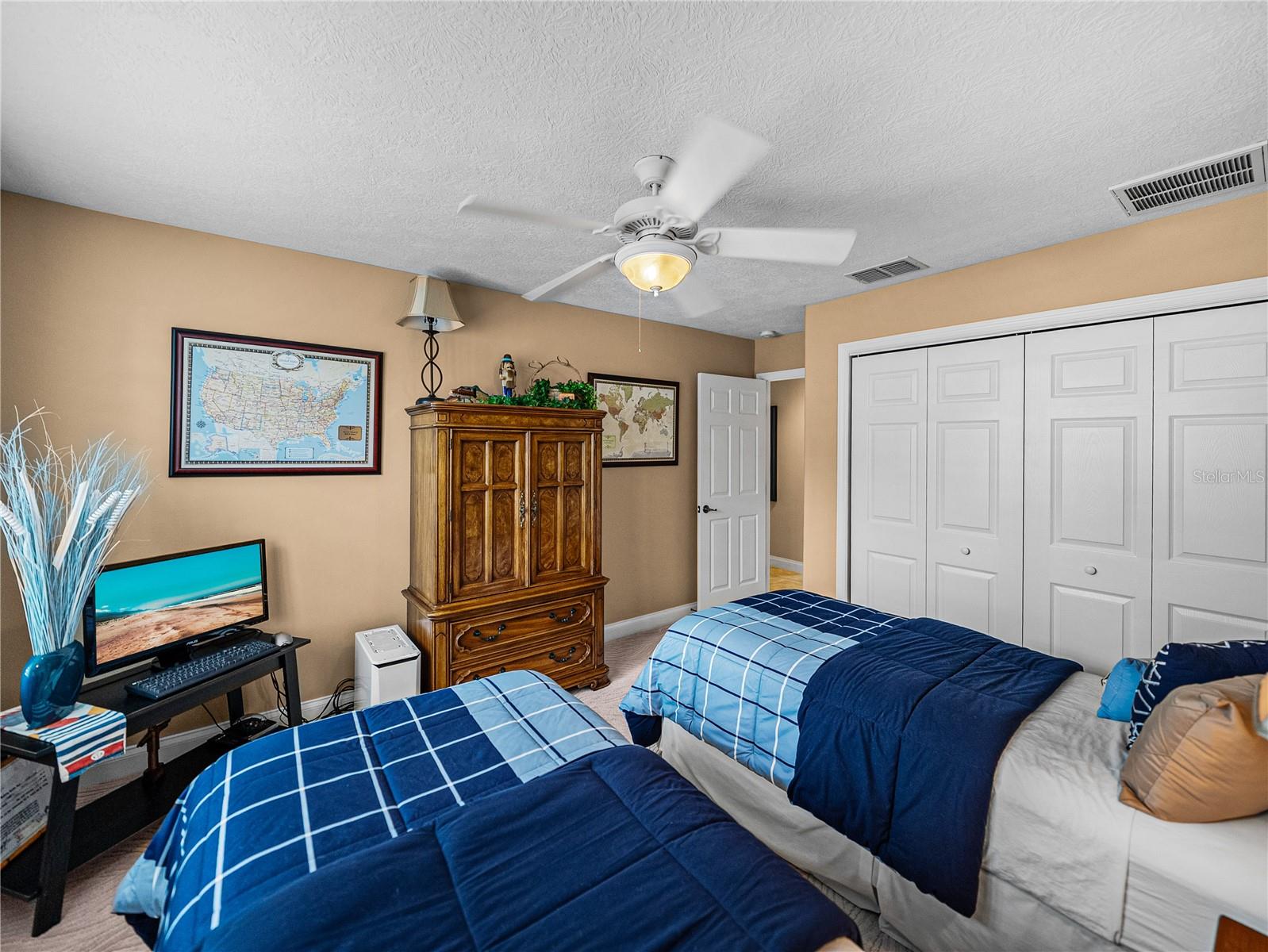 RIVERHAVEN VILLAGE - Residential