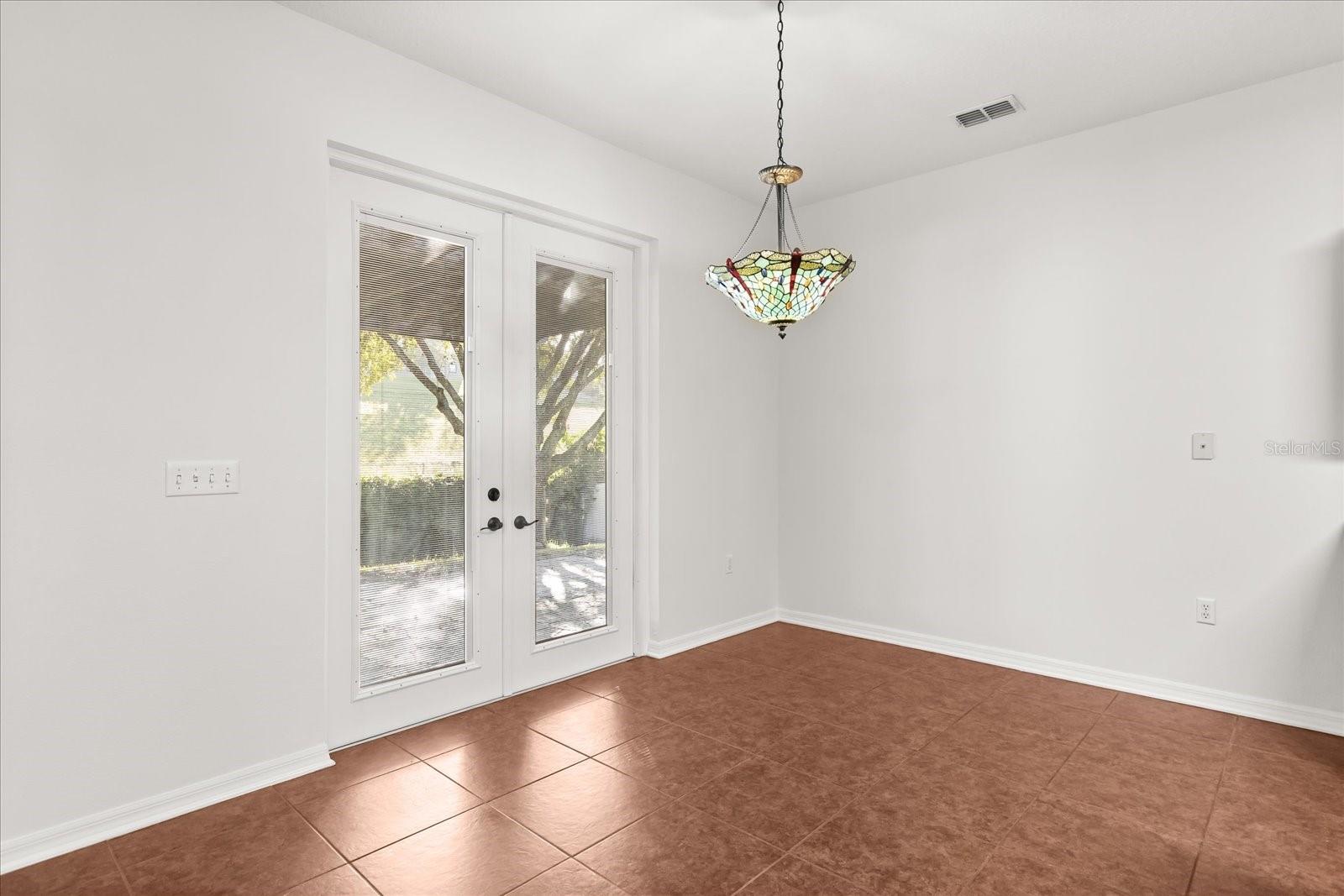 EUSTIS HILLCREST AT LAKE NETTIE - Residential