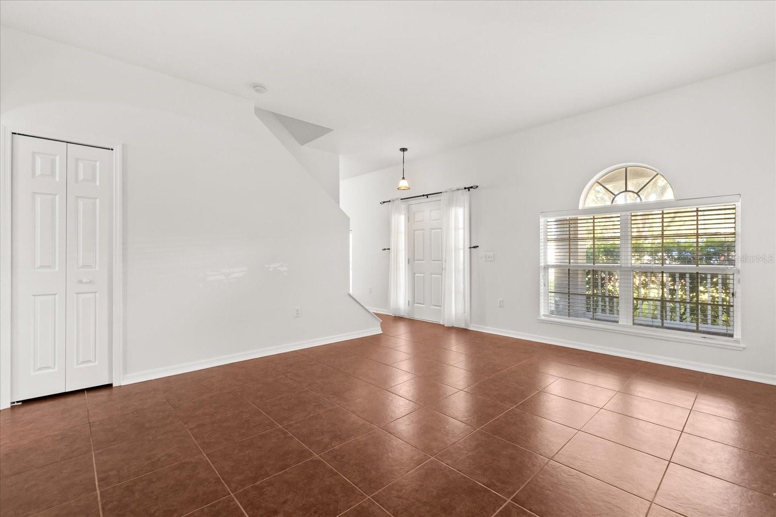 EUSTIS HILLCREST AT LAKE NETTIE - Residential