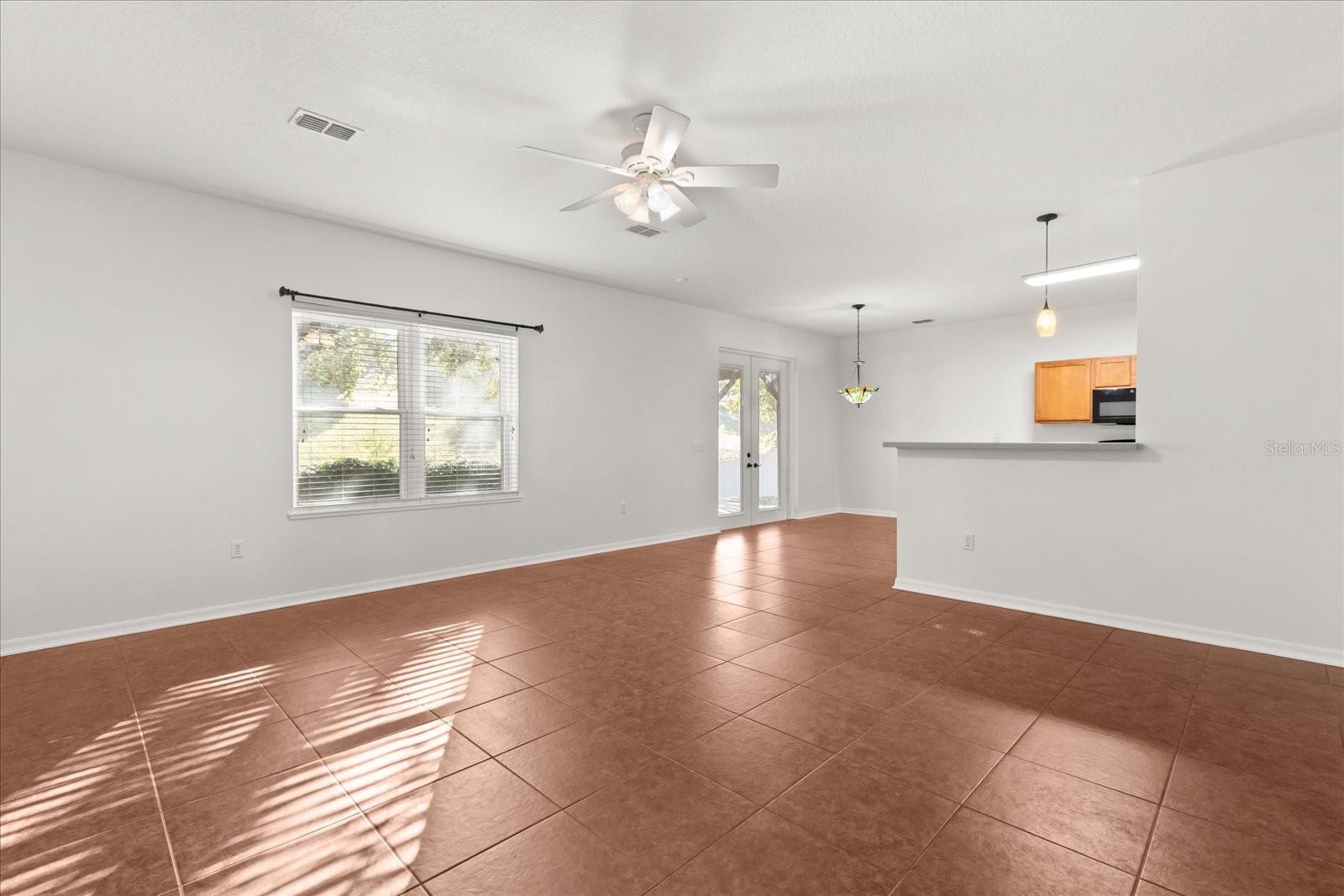 EUSTIS HILLCREST AT LAKE NETTIE - Residential