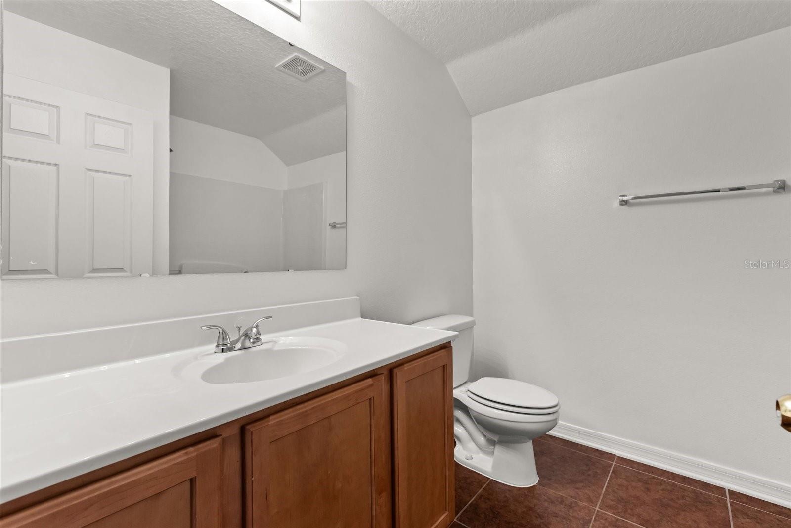 EUSTIS HILLCREST AT LAKE NETTIE - Residential