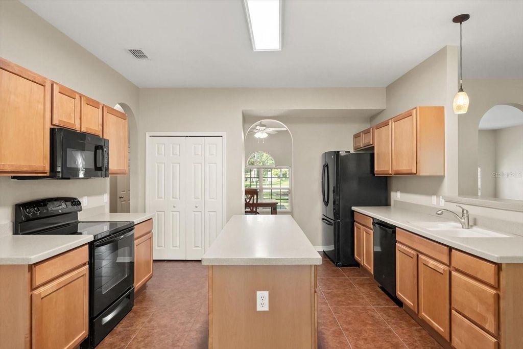 Photo of 872 Marietta Lane, Eustis, FL 32726 (MLS # O6353659)