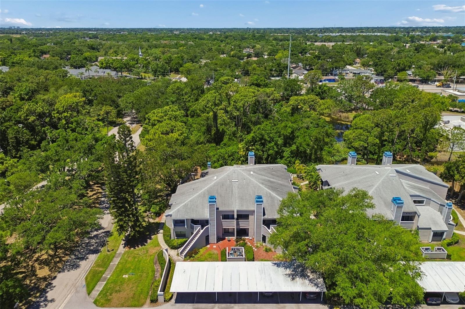 MAIDSTONE CONDO - Residential