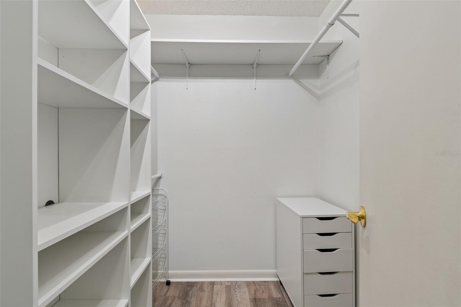 MAIDSTONE CONDO - Residential