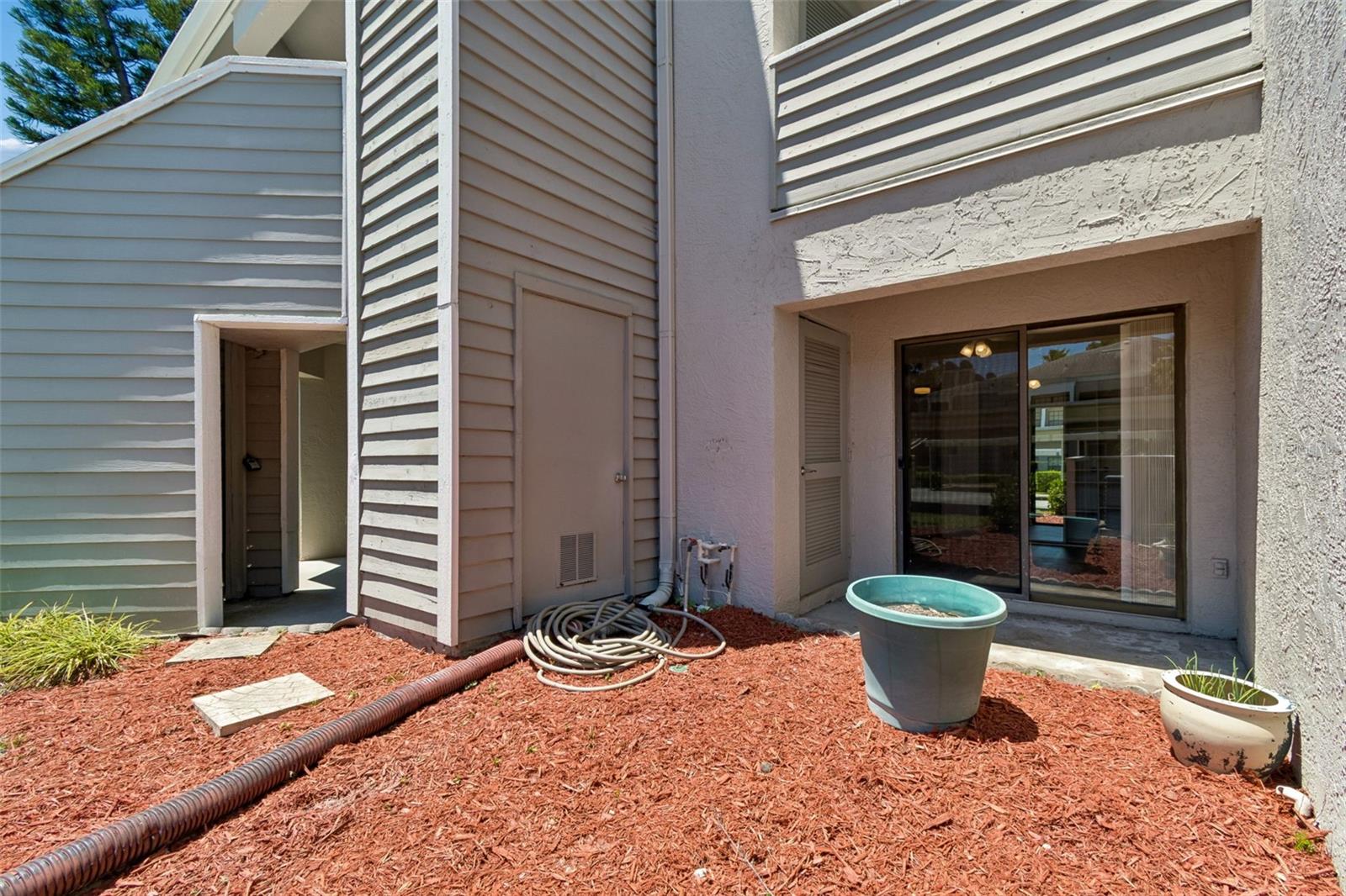 MAIDSTONE CONDO - Residential