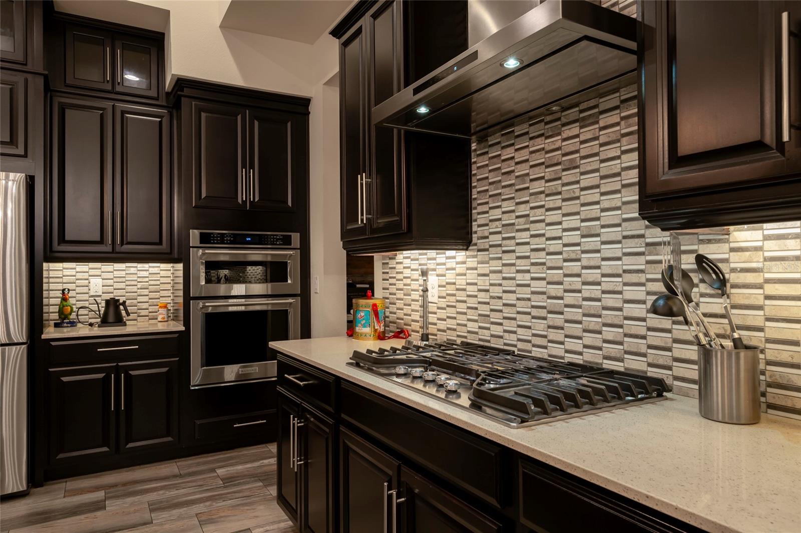 DELLAGIO - Residential Lease