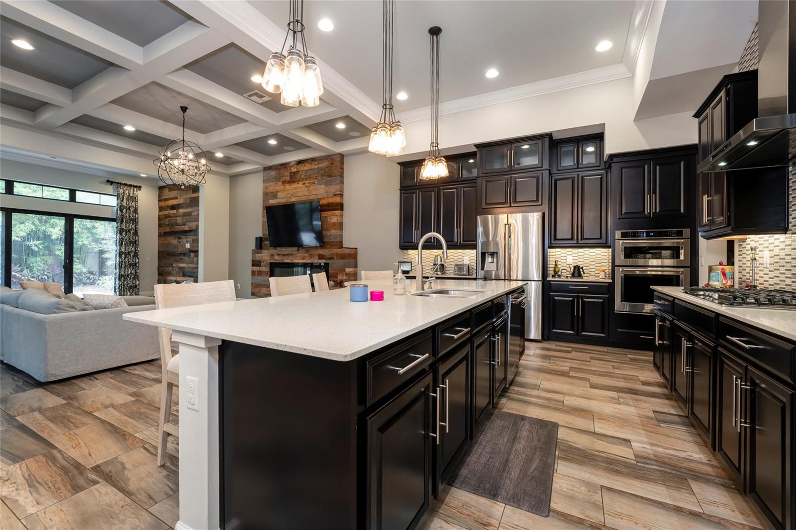 DELLAGIO - Residential Lease