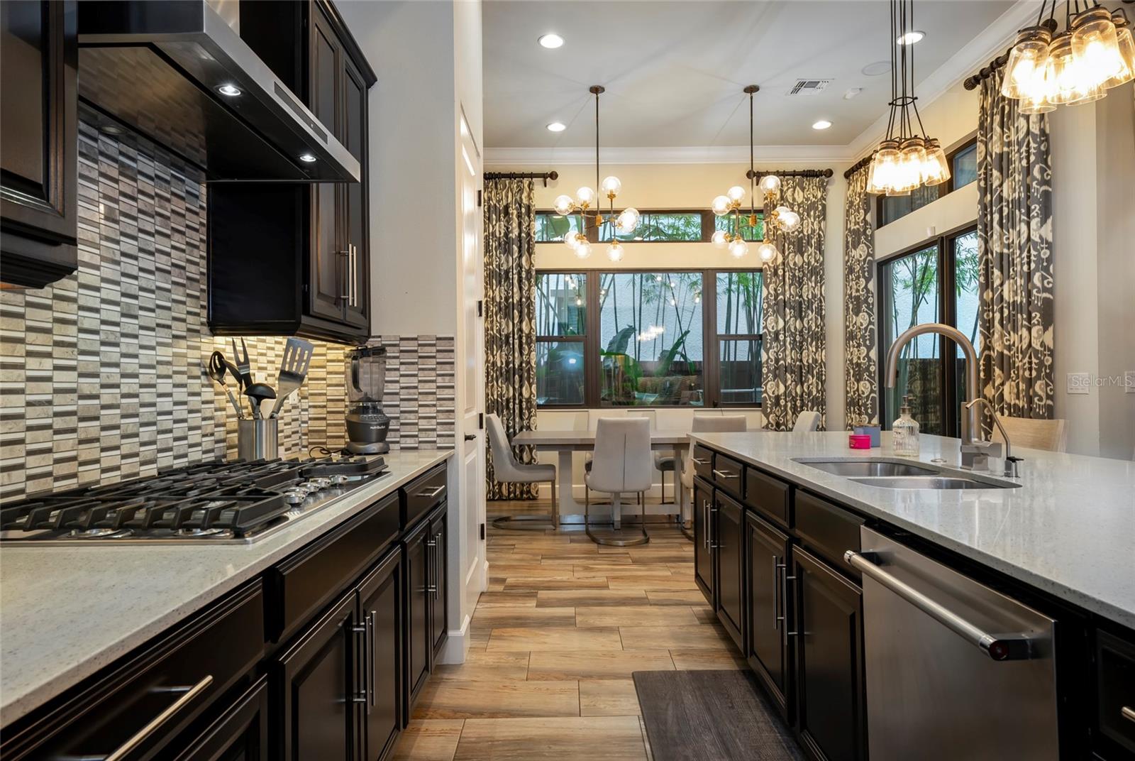DELLAGIO - Residential Lease