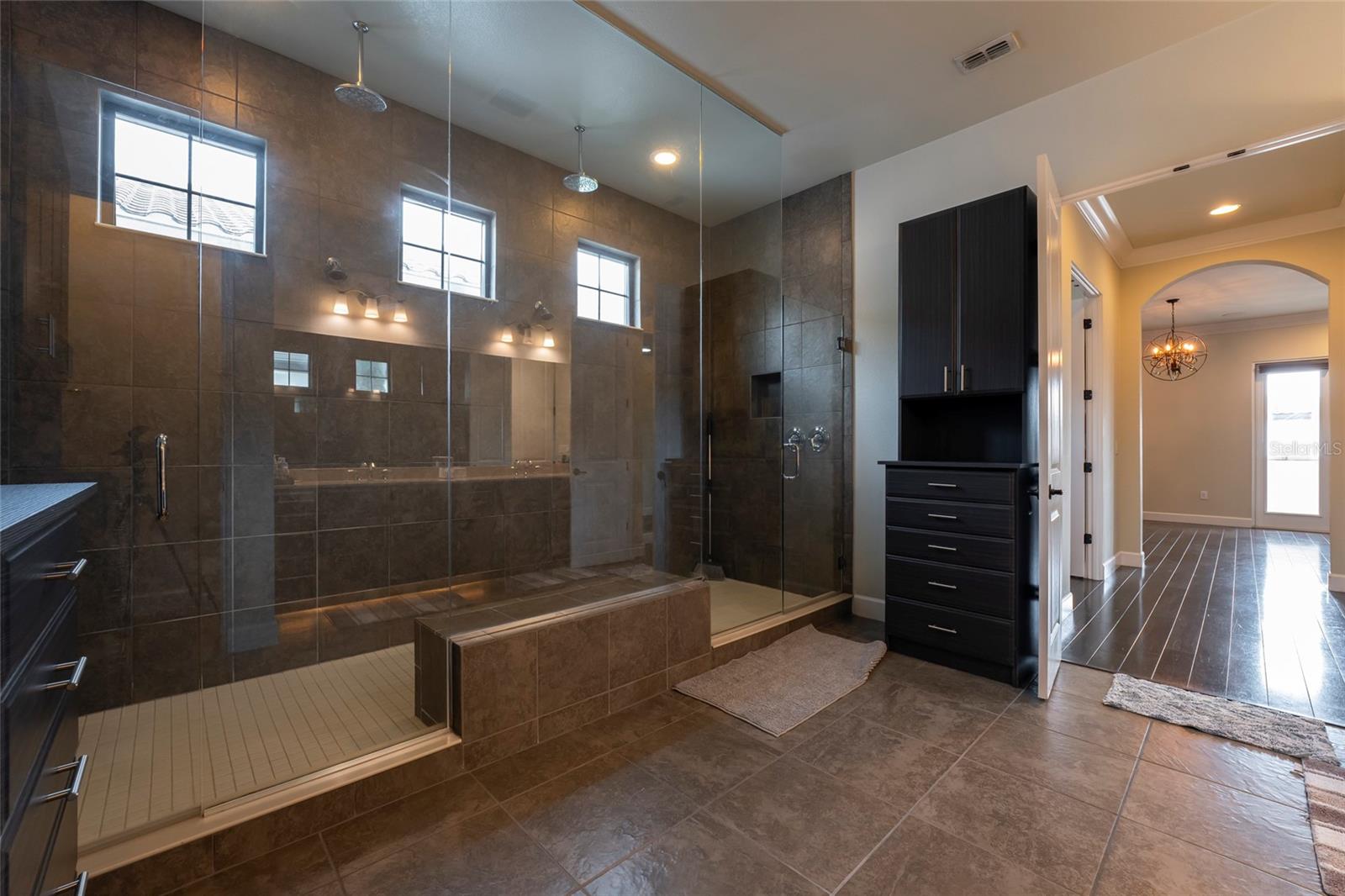 DELLAGIO - Residential Lease
