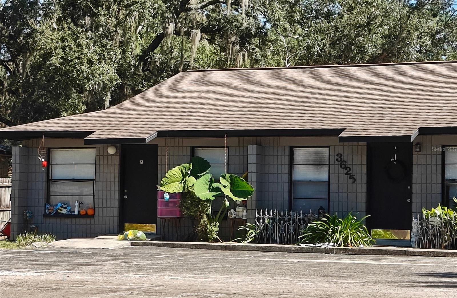 SERENOLA MANOR UNIT 2 NAPIER - Residential Lease