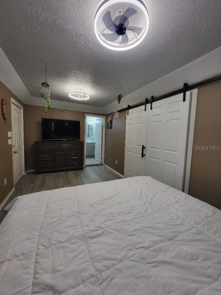 GOLDEN ISLE - Residential