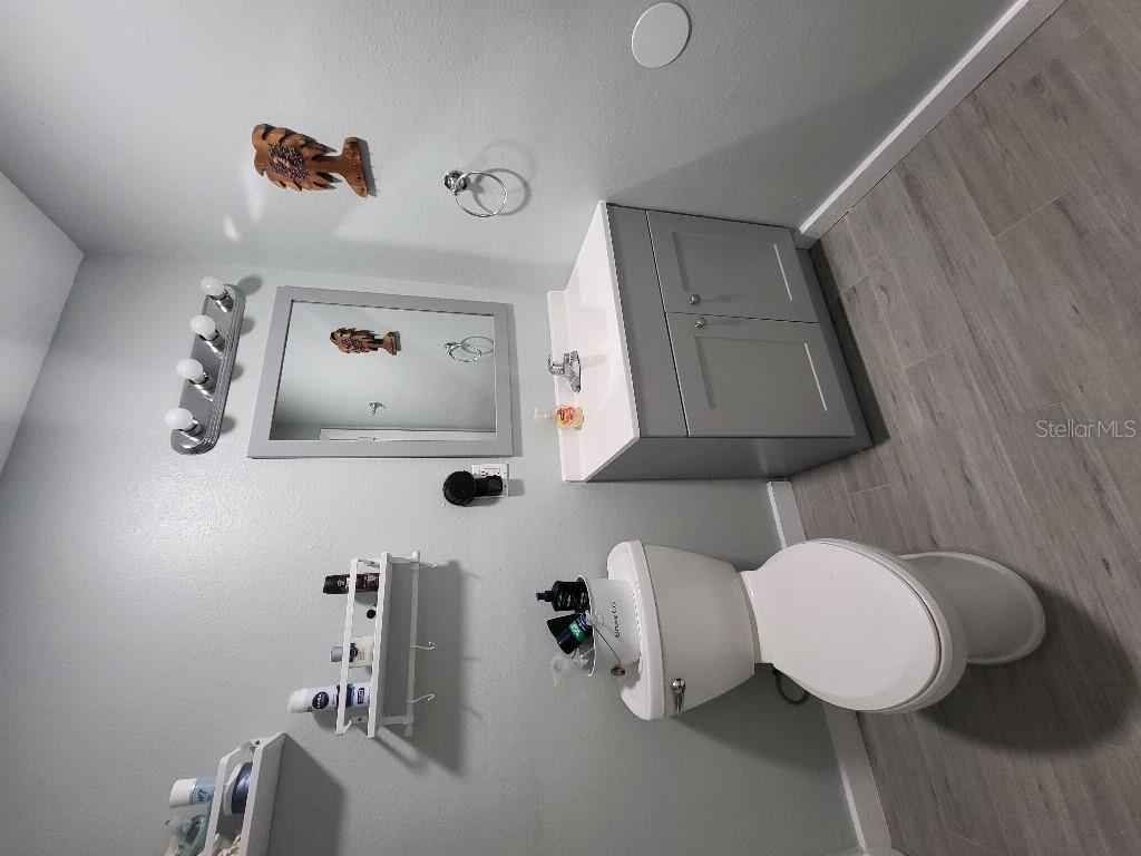 GOLDEN ISLE - Residential