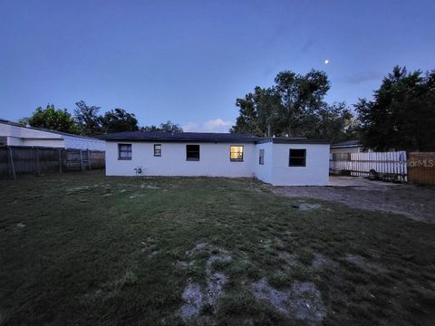 Tiny photo for 995 Emerald Drive, Mount Dora, FL 32757 (MLS # TB8481533)