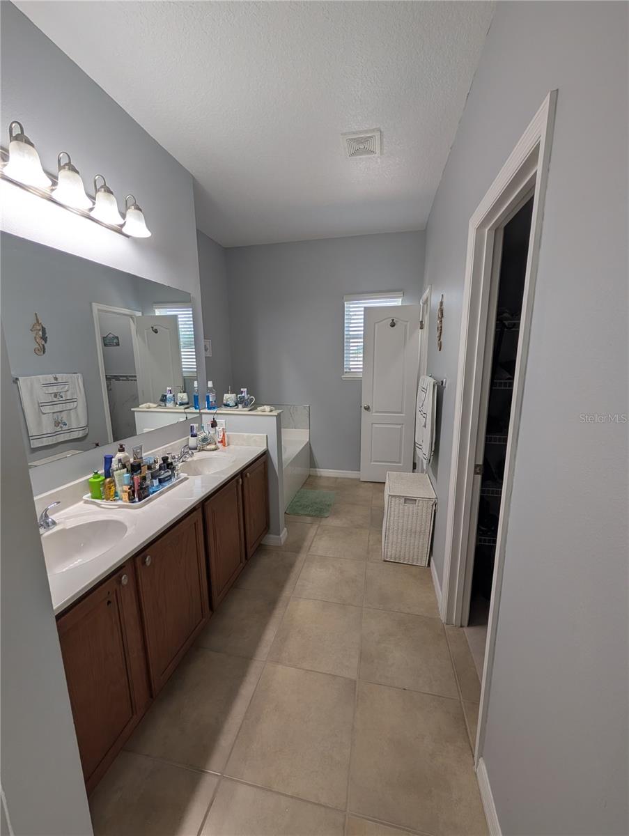 STONEWOOD XINGS PH 2 - Residential