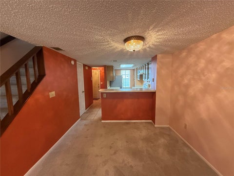 6681 121st Avenue G, Largo, FL 33773