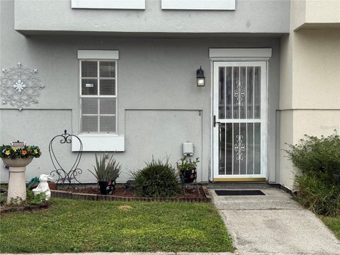 6681 121st Avenue G, Largo, FL 33773