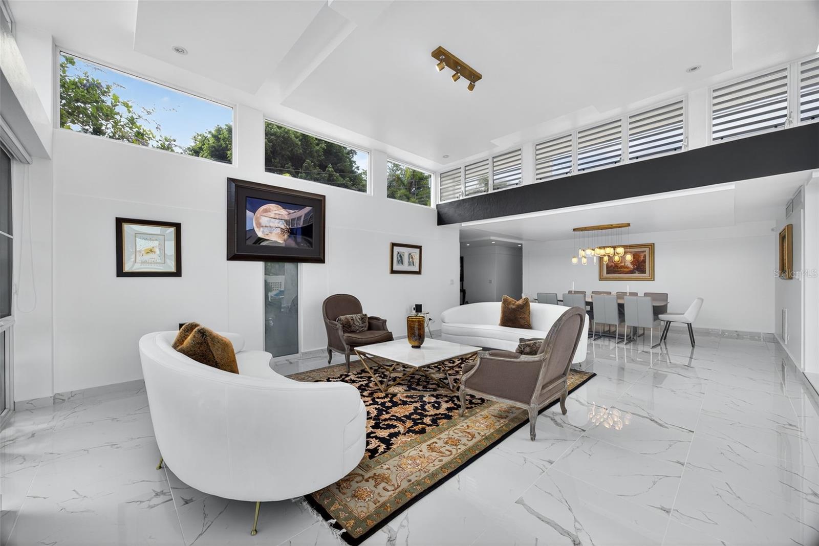 GARDEN HILLS SUR - Residential