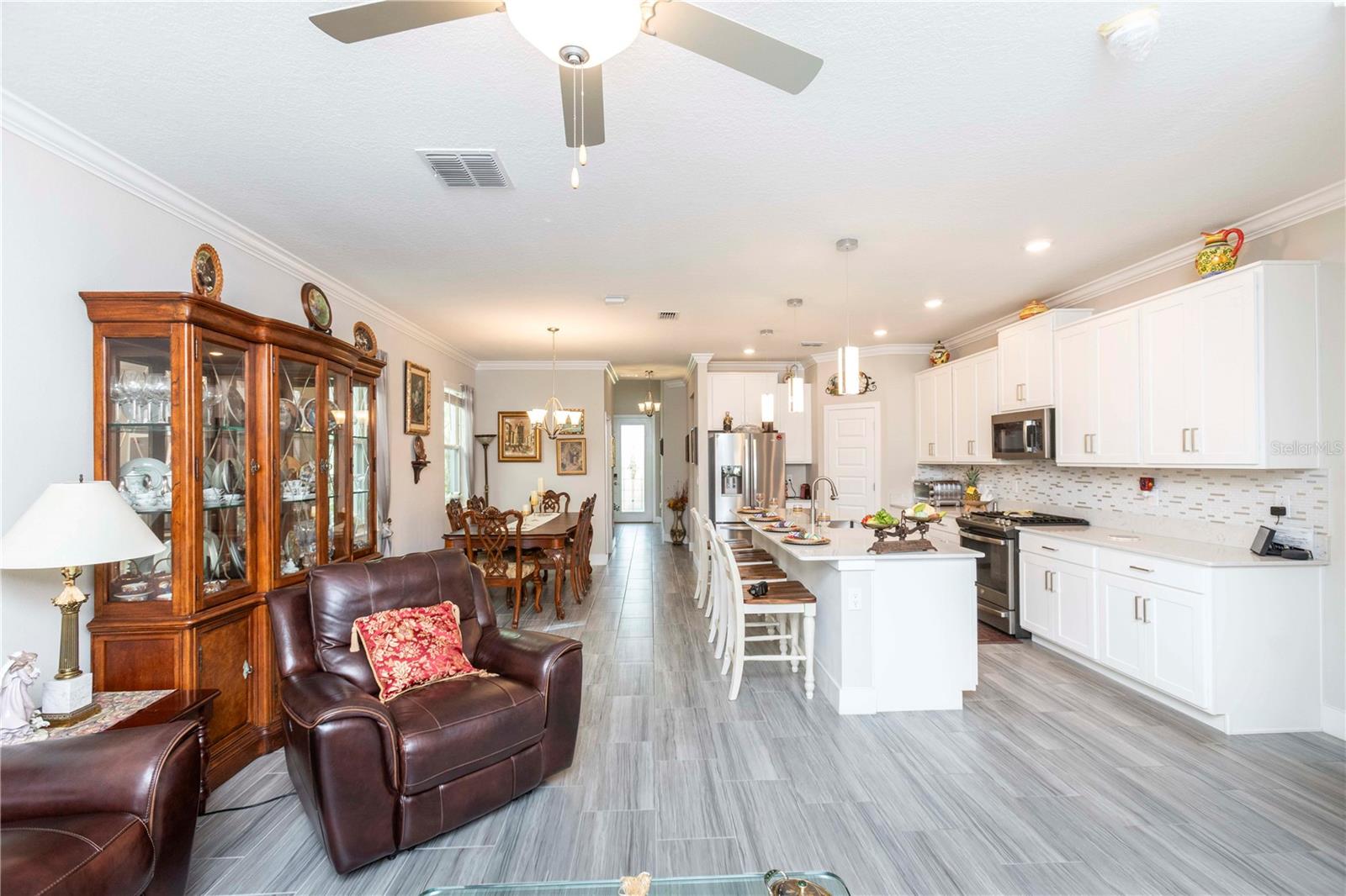 MITCHELL 54 WEST PH 2 - Residential