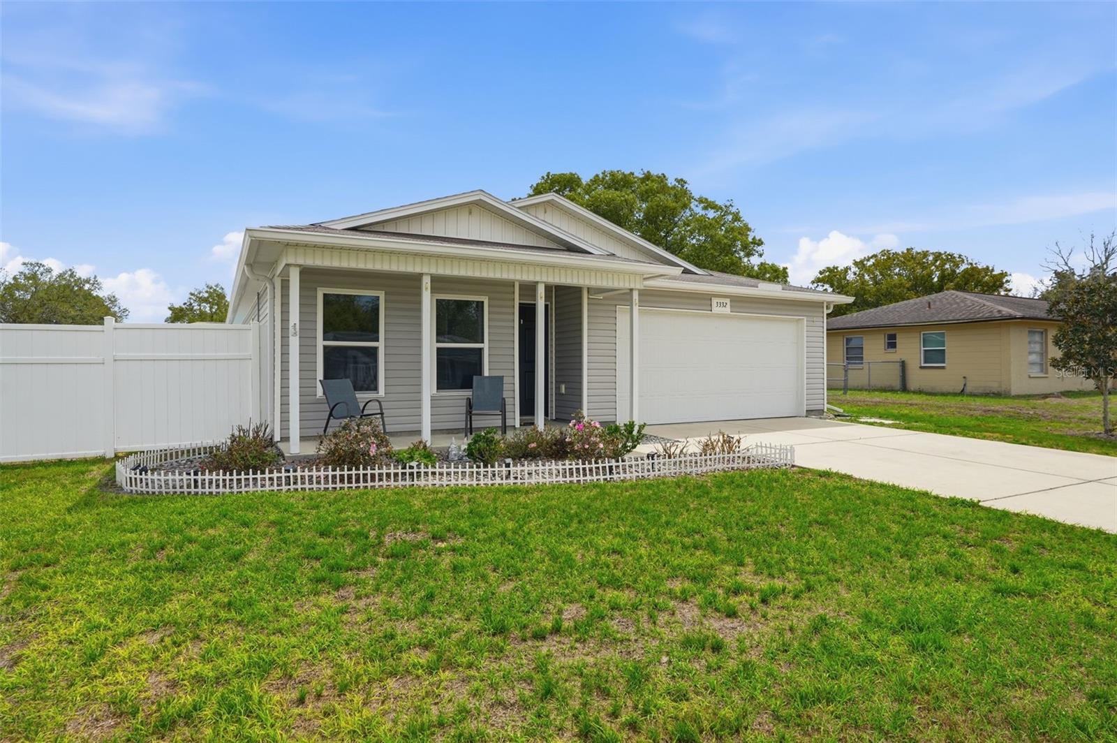 SPRING HILL - Residential