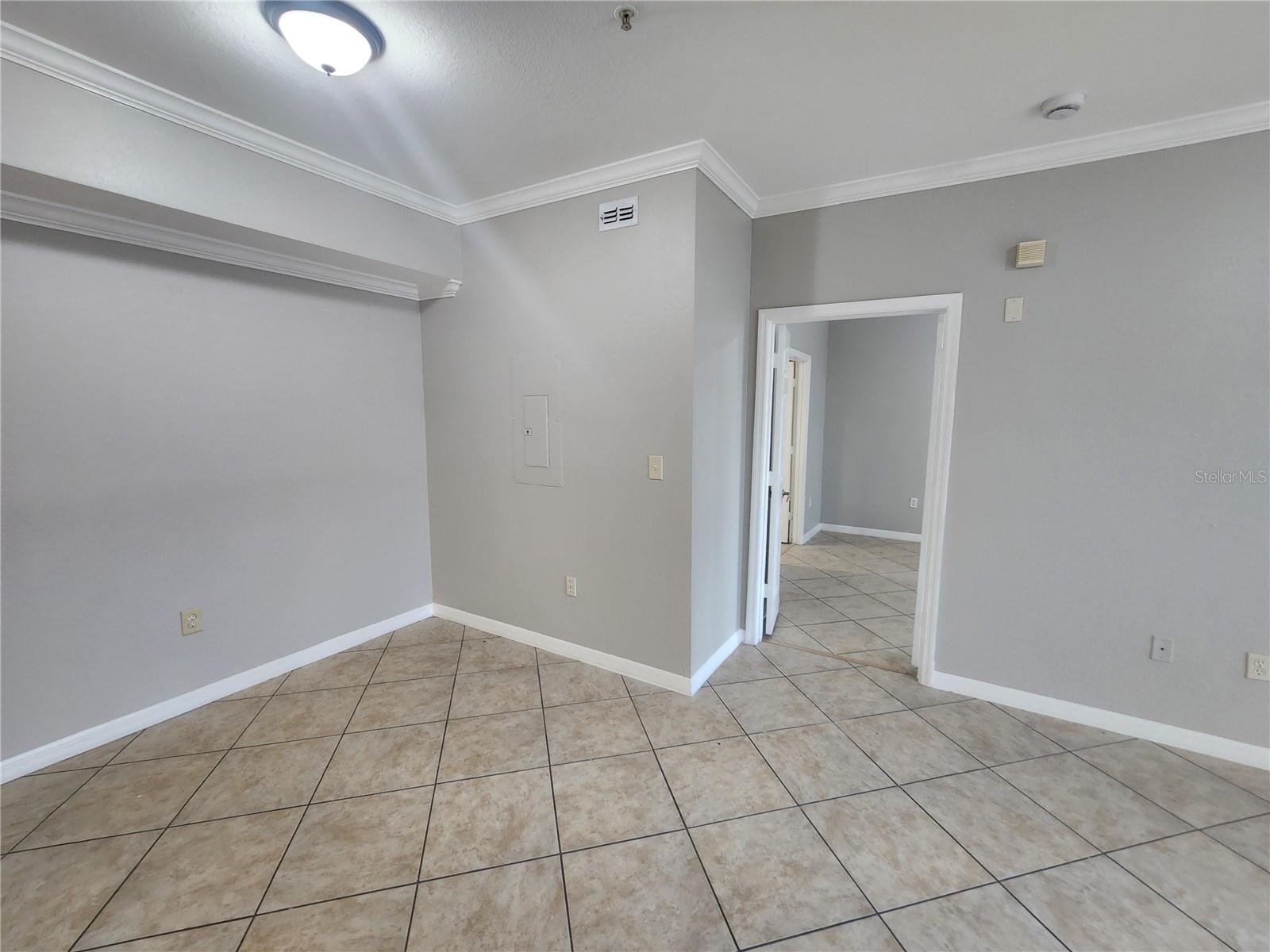 GREENS CONDO - Residential Lease