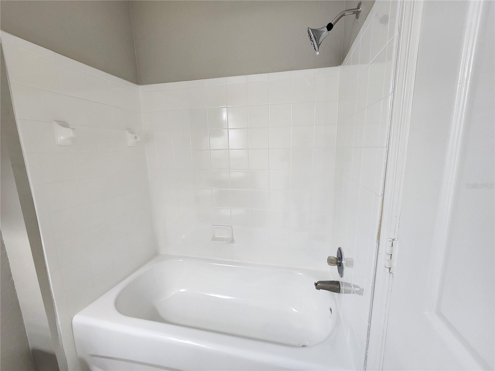 GREENS CONDO - Residential Lease