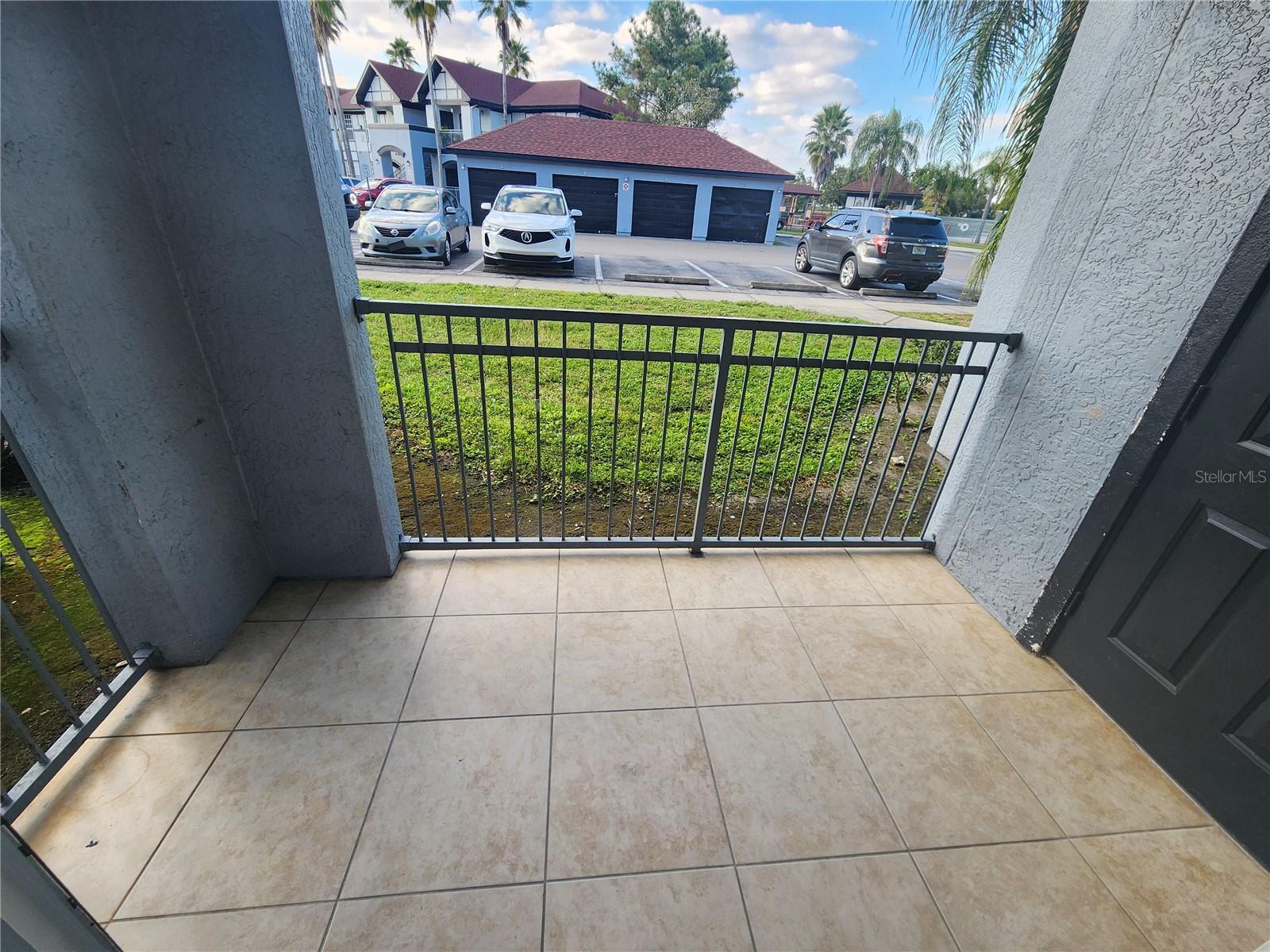 GREENS CONDO - Residential Lease