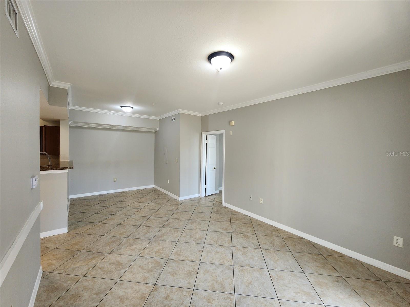 GREENS CONDO - Residential Lease