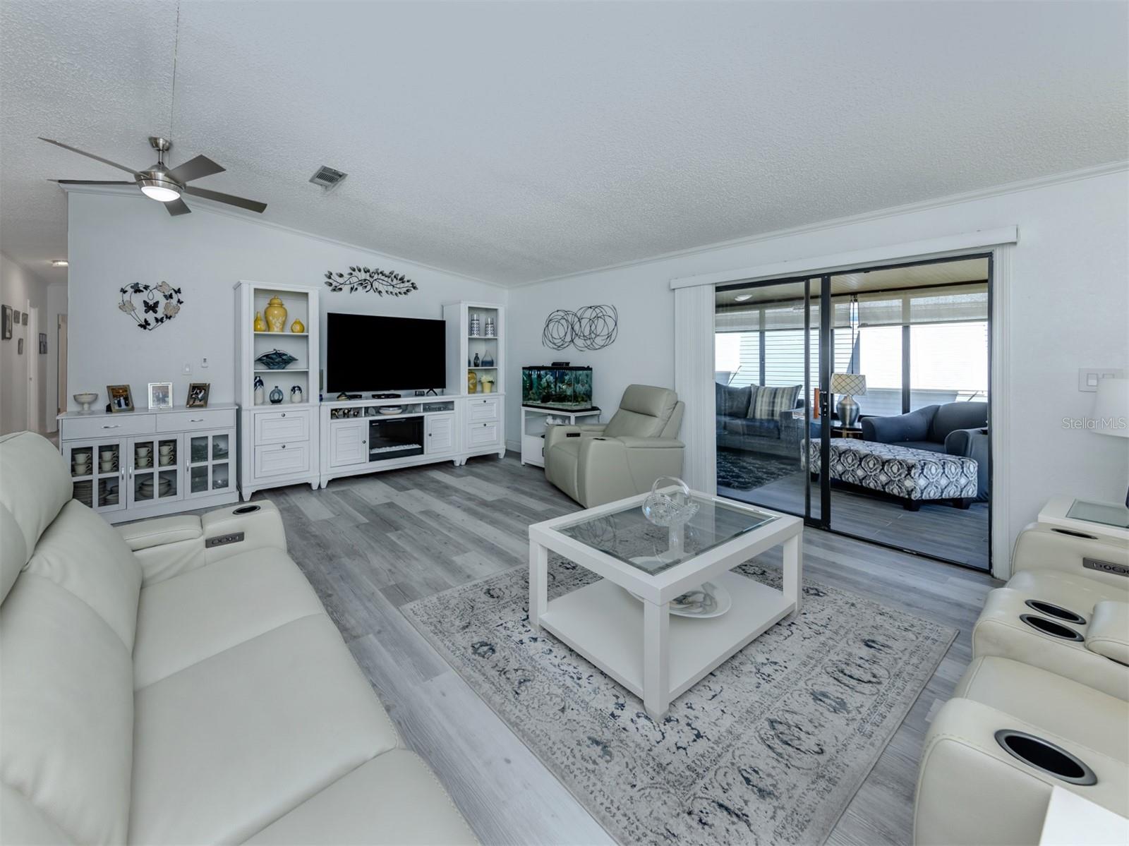 HARBOR ISLES IV - Residential