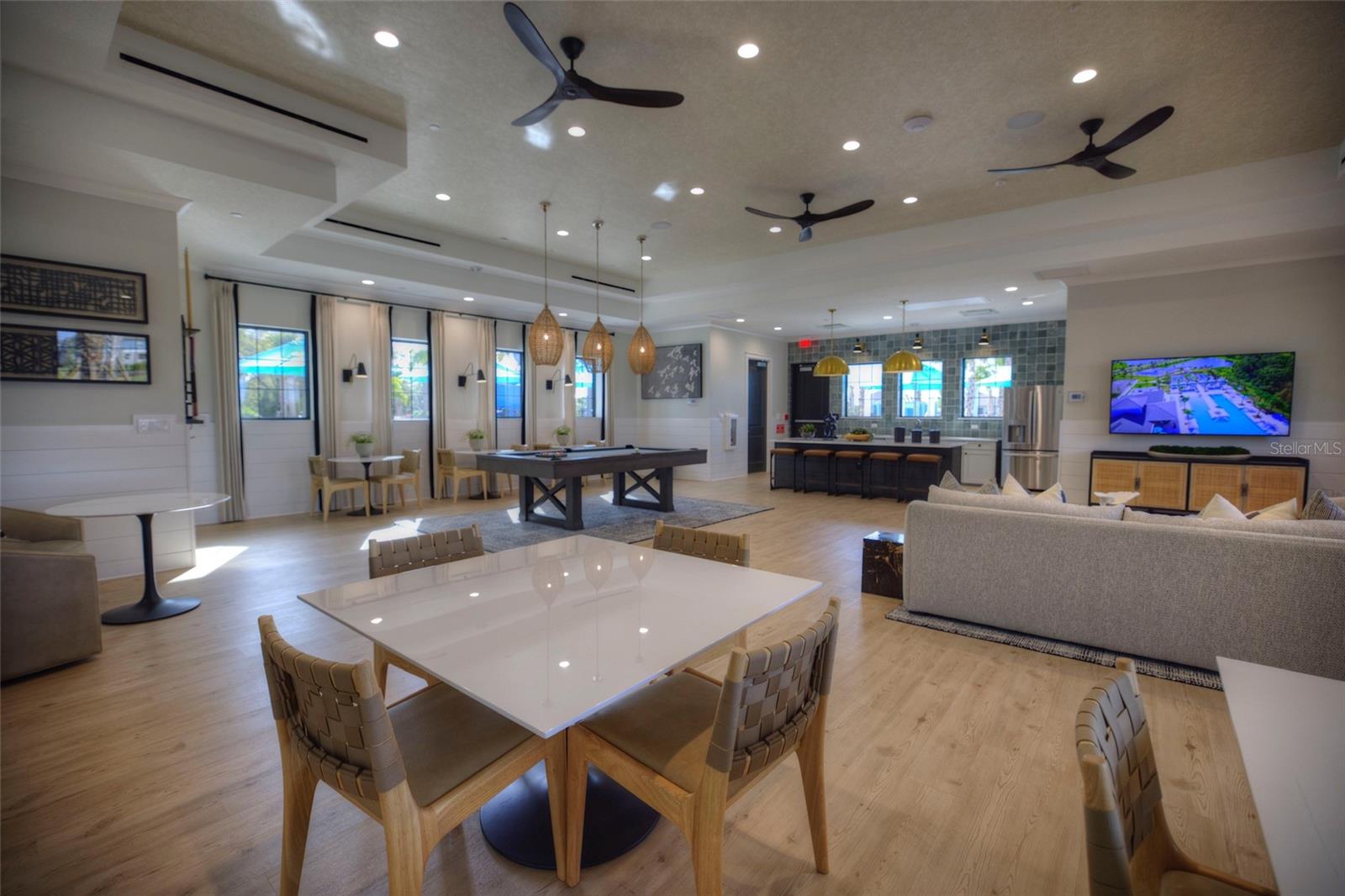 PROSPERITY LAKES - Residential