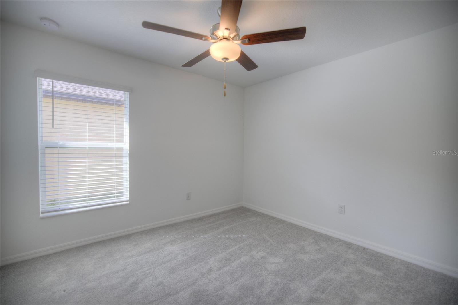 PROSPERITY LAKES - Residential