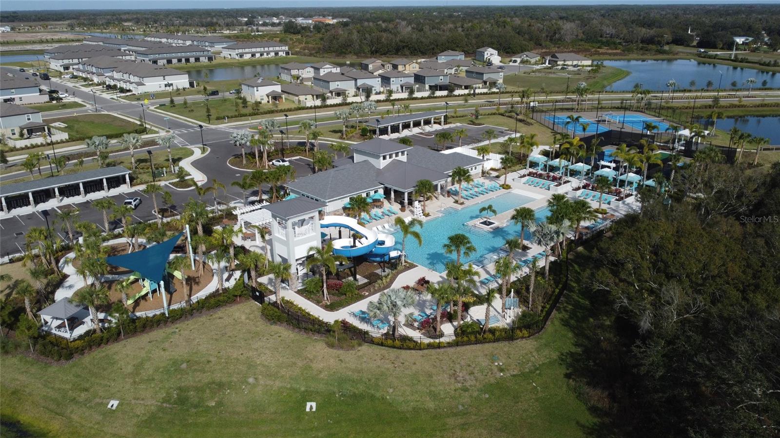 PROSPERITY LAKES - Residential