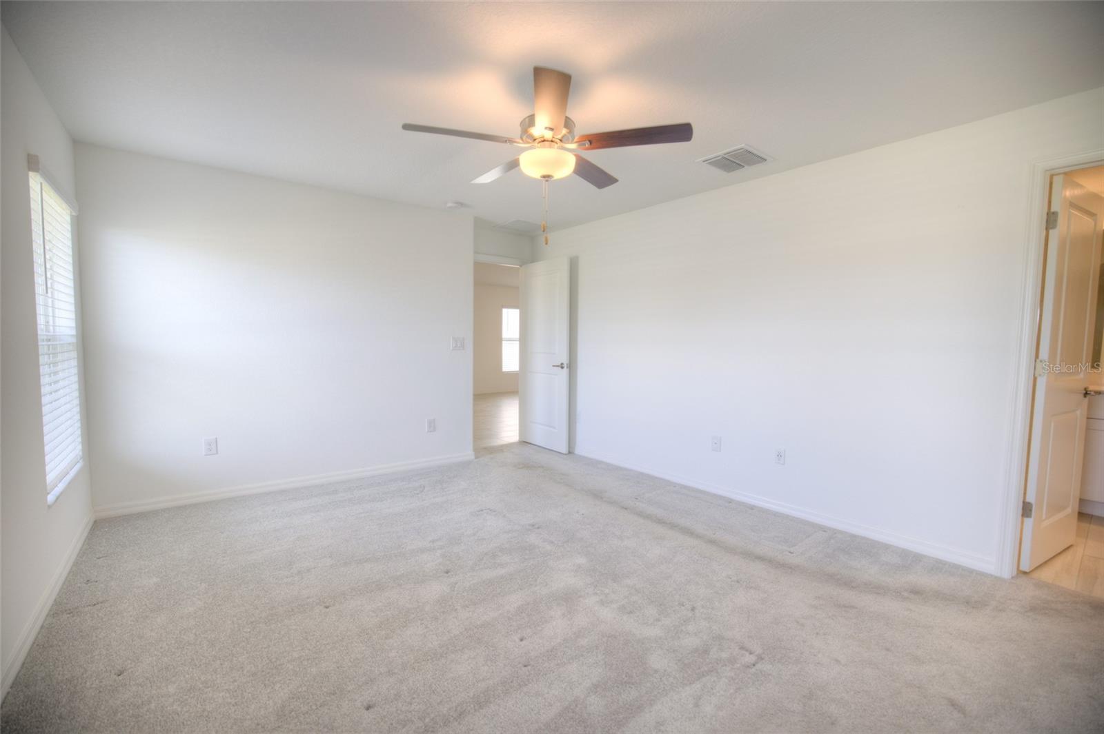 PROSPERITY LAKES - Residential