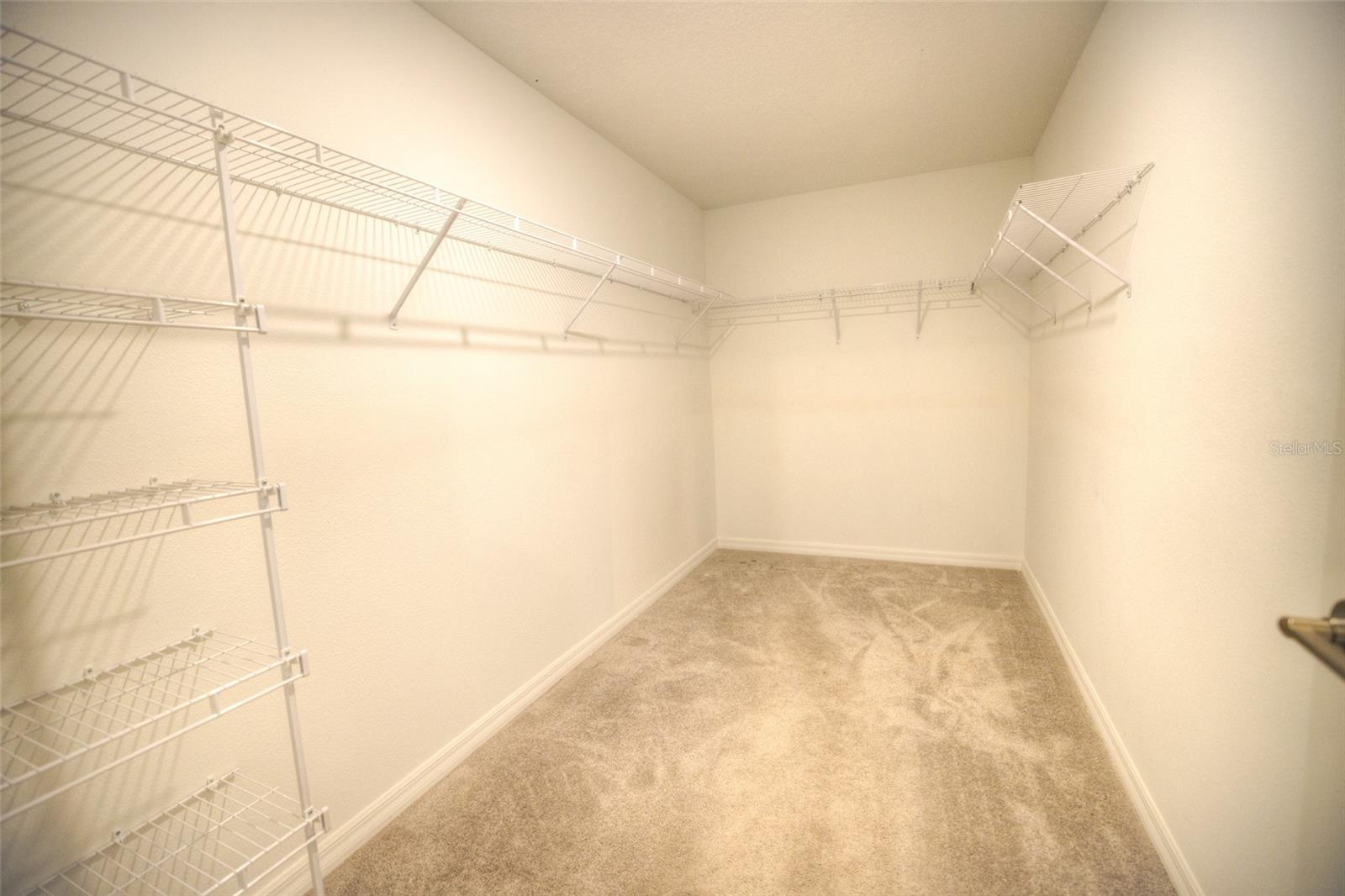 PROSPERITY LAKES - Residential