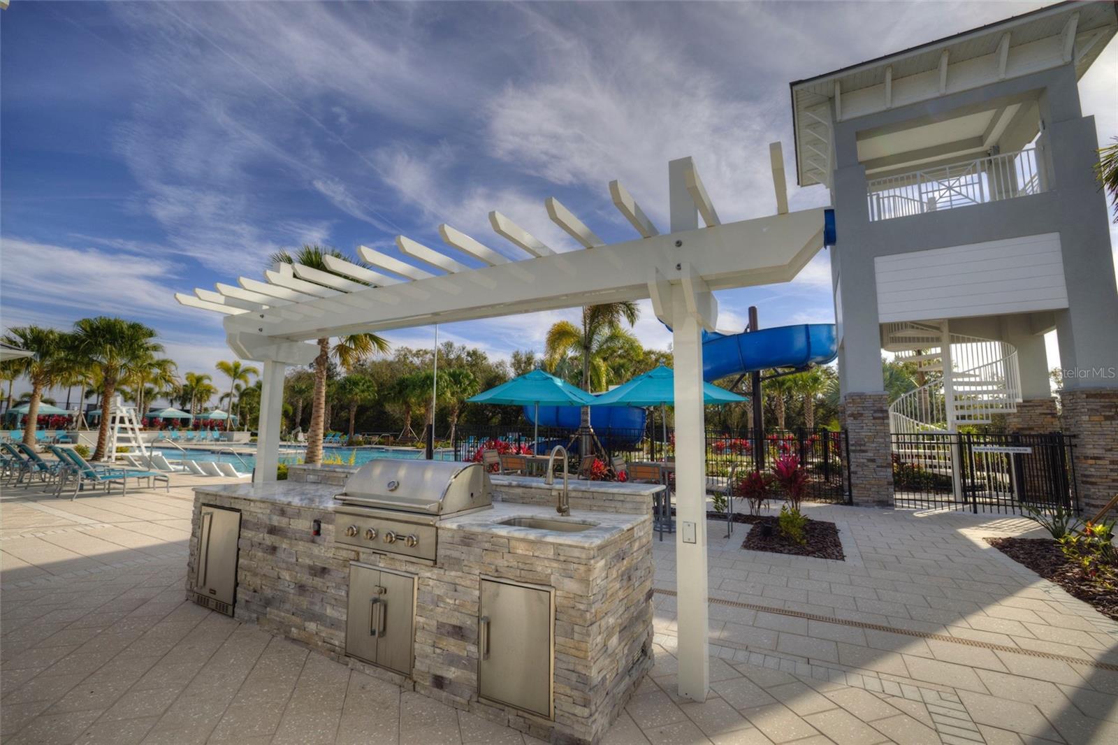 PROSPERITY LAKES - Residential