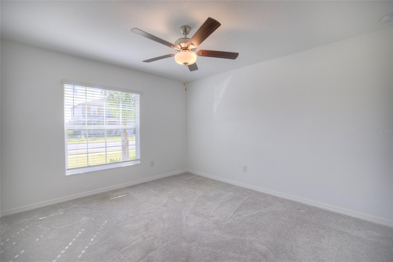 PROSPERITY LAKES - Residential