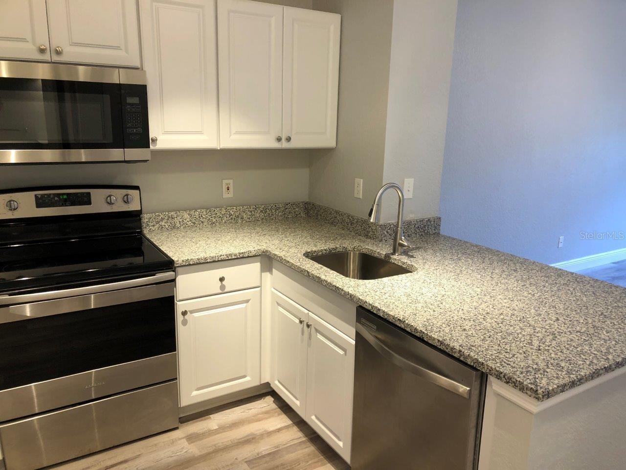 BONA VISTA CONDO - Residential Lease